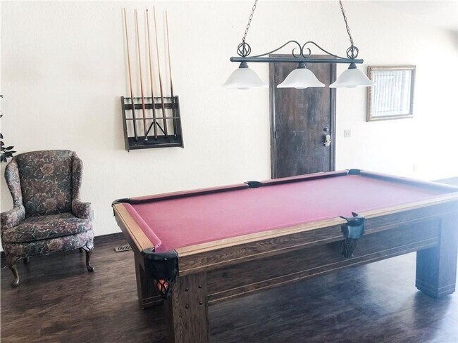 Building Photo - Corporate Furnished Two-Bedroom Condo - Utilities and Wi-Fi, From $1,825 monthly, Minimum of 3 mo...