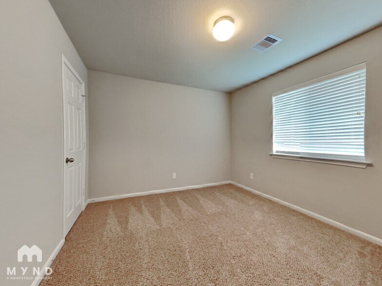 Building Photo - 4928 Stimson St