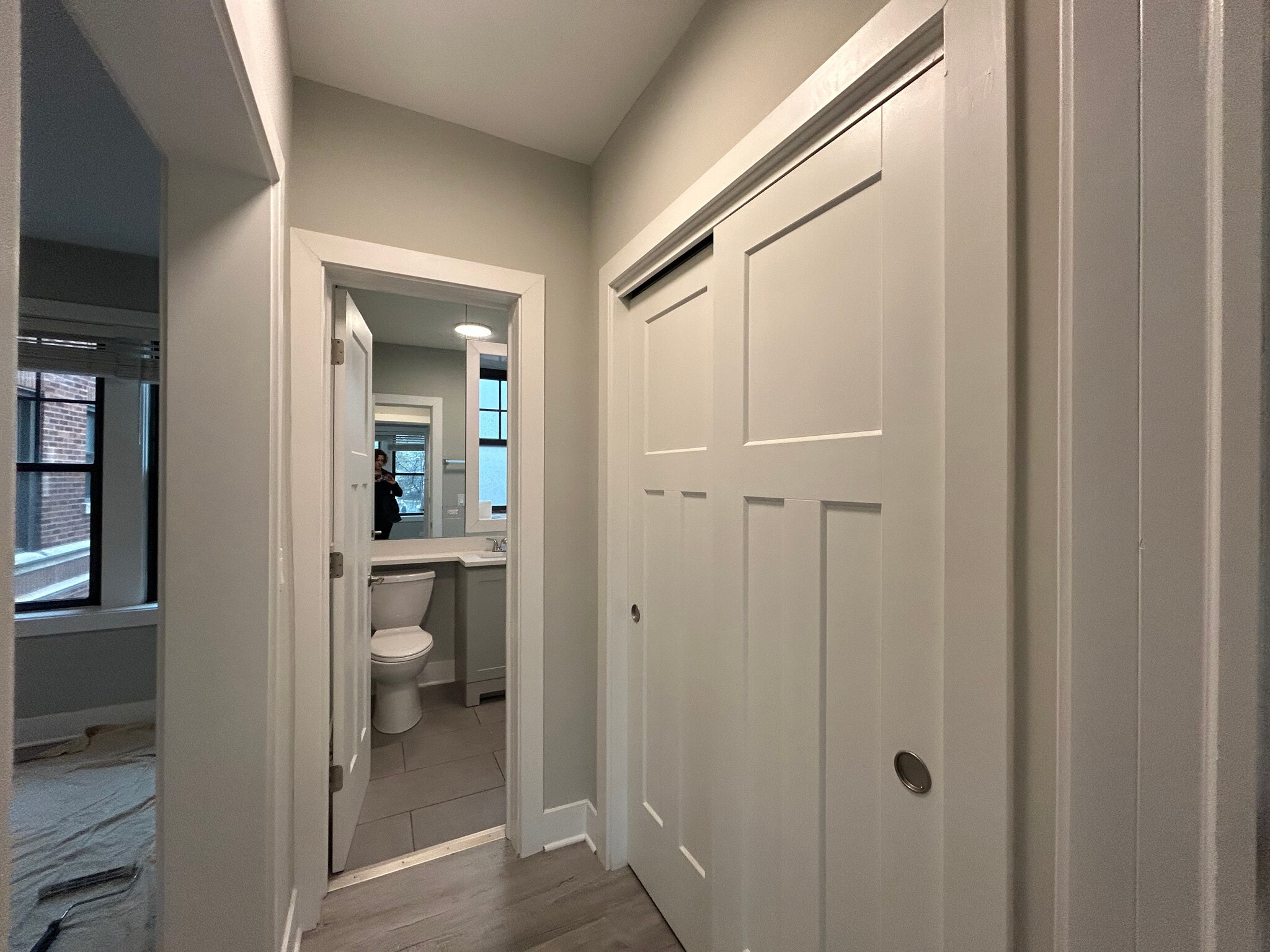 Building Photo - 372 Hazel Ave