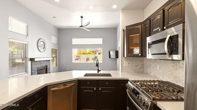 Building Photo - 9065 E Gary Rd