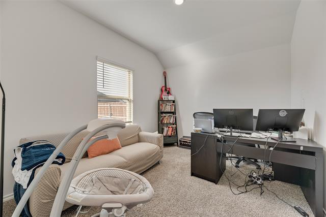 Building Photo - 627 Sweet Dream Wy