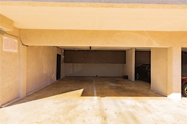 Building Photo - 819 S Meyler St