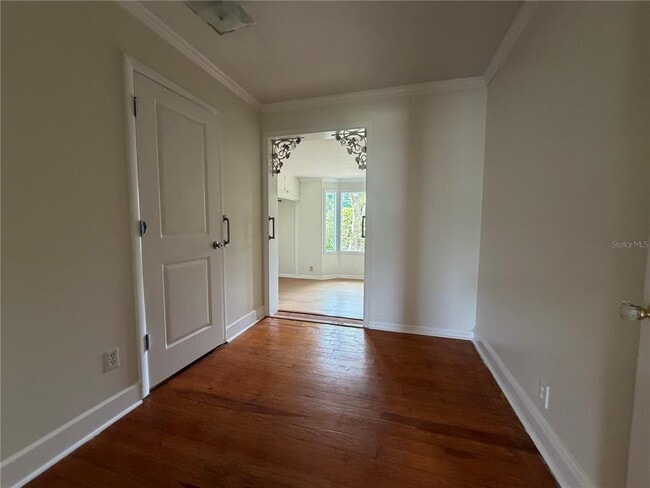 Building Photo - 3815 W De Leon St