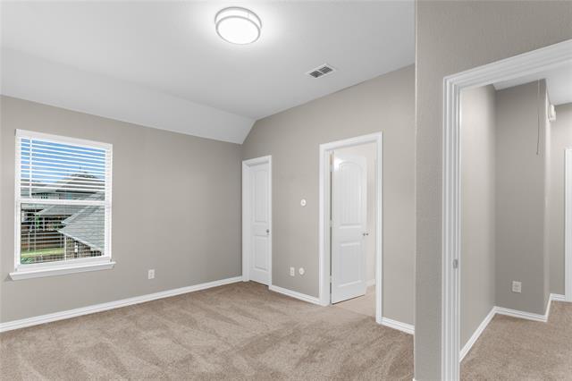 Building Photo - 701 Spring Falls Dr