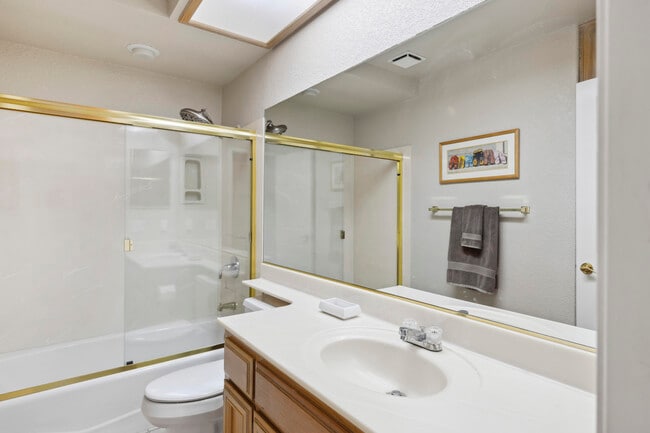 Building Photo - 48538 Via Amistad