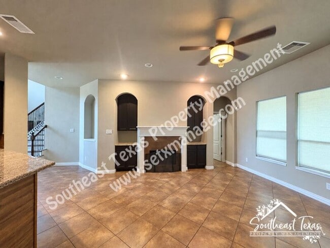 Building Photo - 7760 Summer Wind Dr
