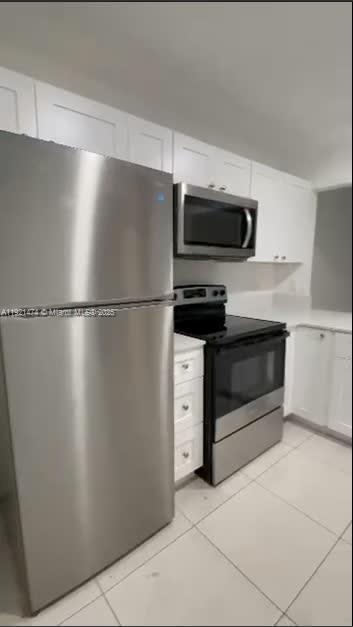 Building Photo - 861 NE 209th Terrace