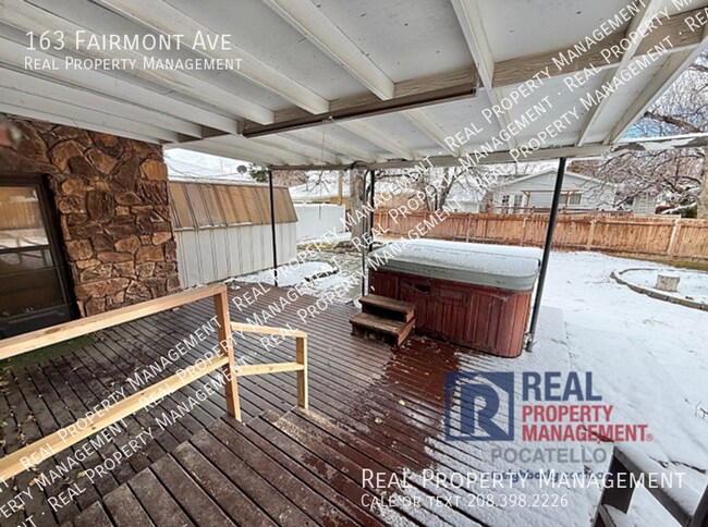 Building Photo - 163 Fairmont Ave