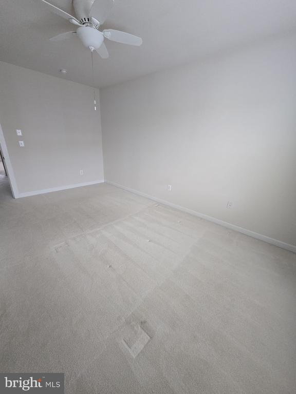 Building Photo - 20800 Duxbury Terrace