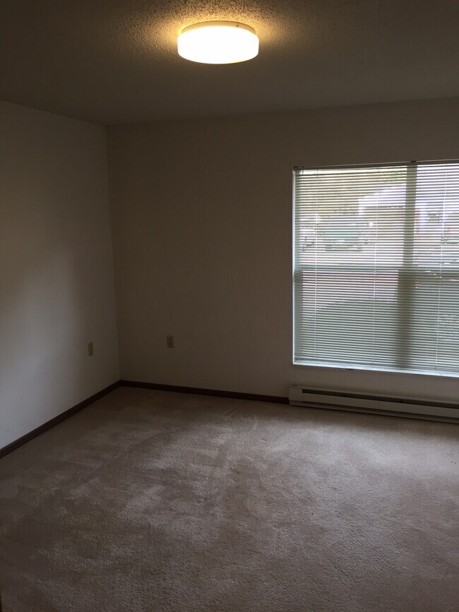 Building Photo - 3000 Galahad Ln