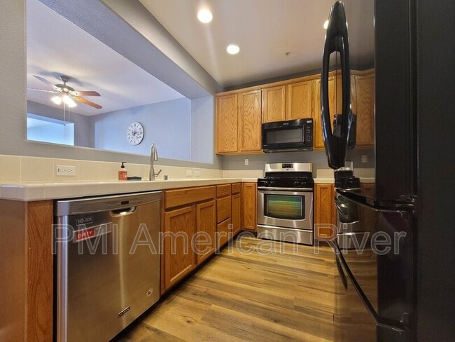 Building Photo - 8428 Crystal Walk Cir