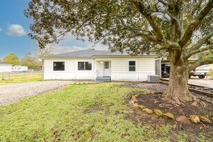 Building Photo - 301 S 3rd St