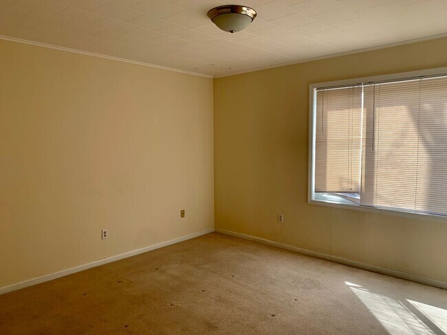 Building Photo - 3508-3510 4th Avenue (Full Service)