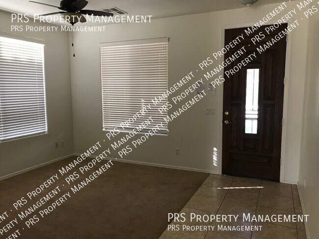 Building Photo - 4135 E Bellerive Dr