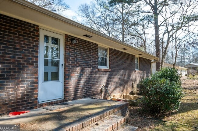 Building Photo - 135 McAlpin Dr