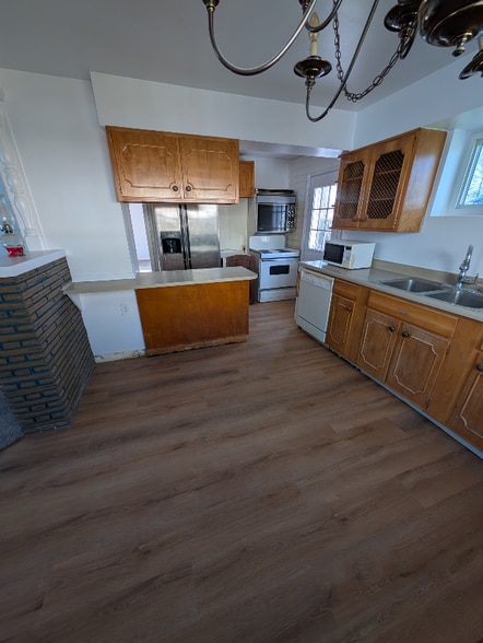 Building Photo - 3524 S 500 E