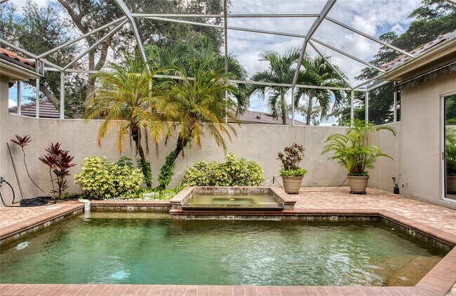 Building Photo - 8736 54th Ave E