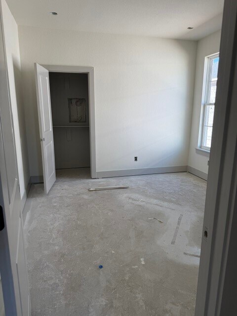 Building Photo - 6803 SW High Meadow Blvd