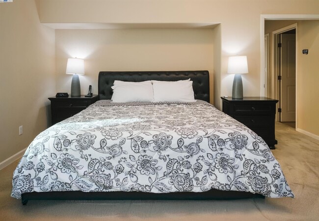 Building Photo - 5700 Alhambra Valley Rd