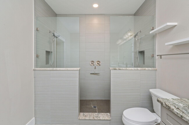 Building Photo - 3 Praiseworthy Dr