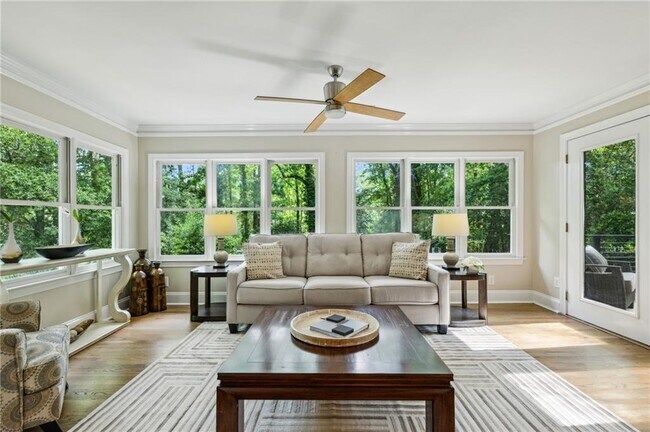 Building Photo - 1130 Angelo Ct NE