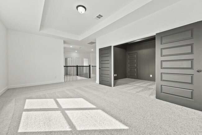 Building Photo - 24834 White Alder Wy