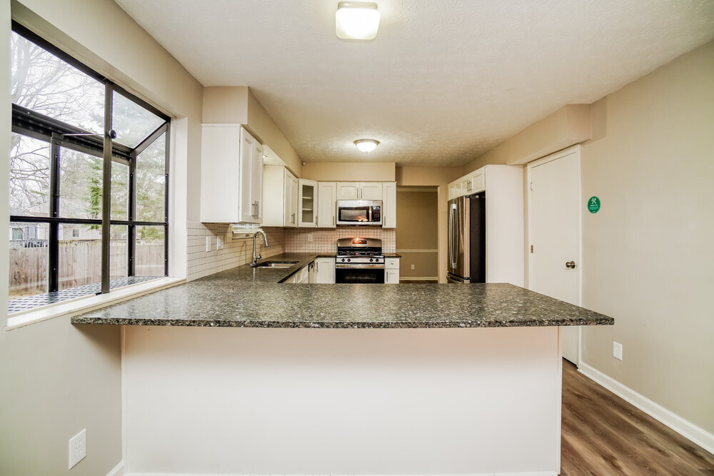 Building Photo - 1658 Sandy Side Dr
