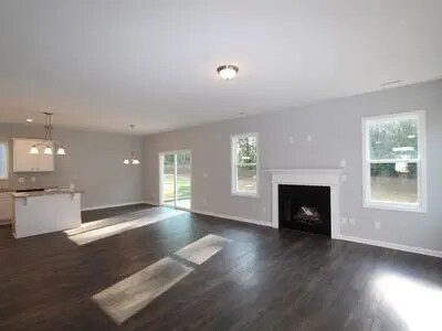 Building Photo - 117 N Kramer Path