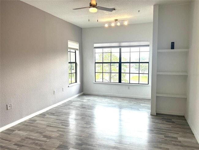 Building Photo - 6137 Metrowest Blvd