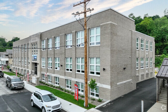 Building Photo - Morning Sun 62+ Senior Lofts