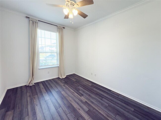 Building Photo - 128 Fiery Skipper Ln