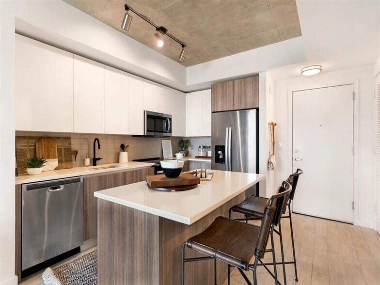 Cortland Midtown Miami 2901 NE 1st Ave Miami FL 33137 Apartment Finder