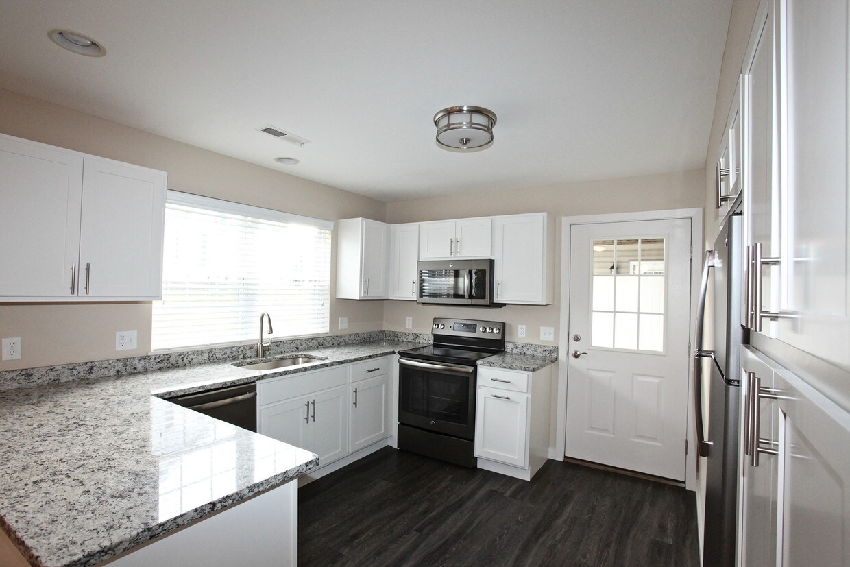 Stonebrooke Village Luxury Apartments Medina