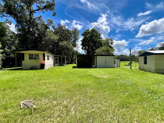Building Photo - 8035 NE 33rd Ct