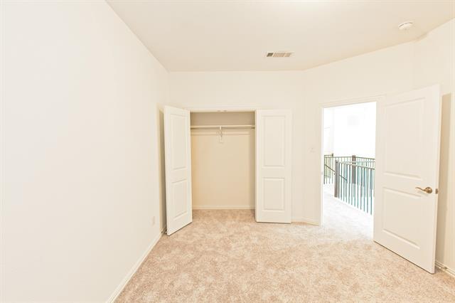 Building Photo - 3116 Gaylord Dr