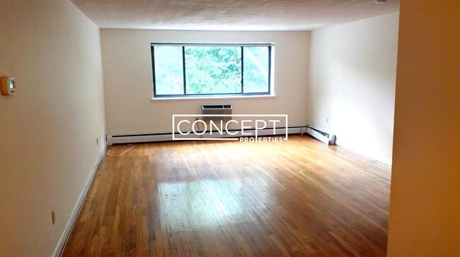 Primary Photo - 66 Homer Ave