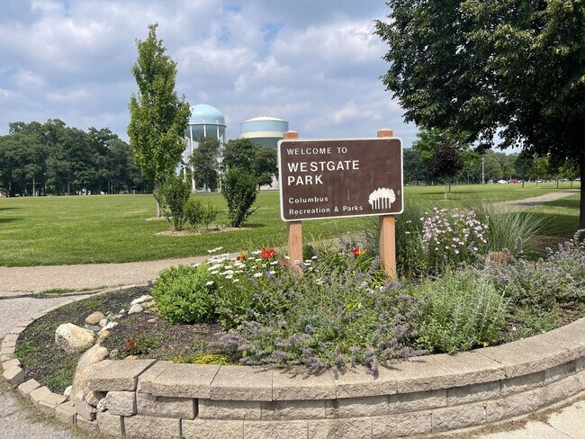 Building Photo - 1728-1730 West Mound Street
