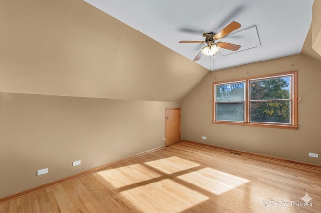 Building Photo - 31 W Harrison Rd