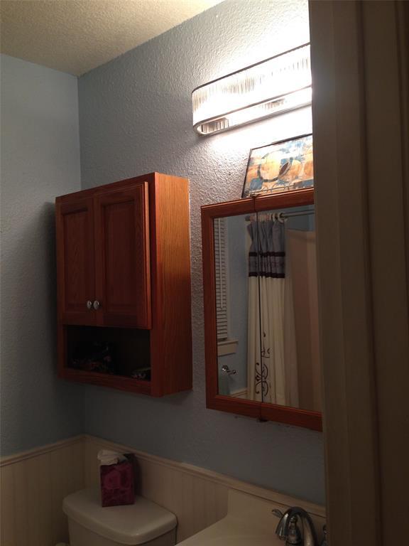 Building Photo - 1917 Castle Gate Cir