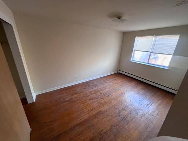 Building Photo - 3133 S 48th Ct