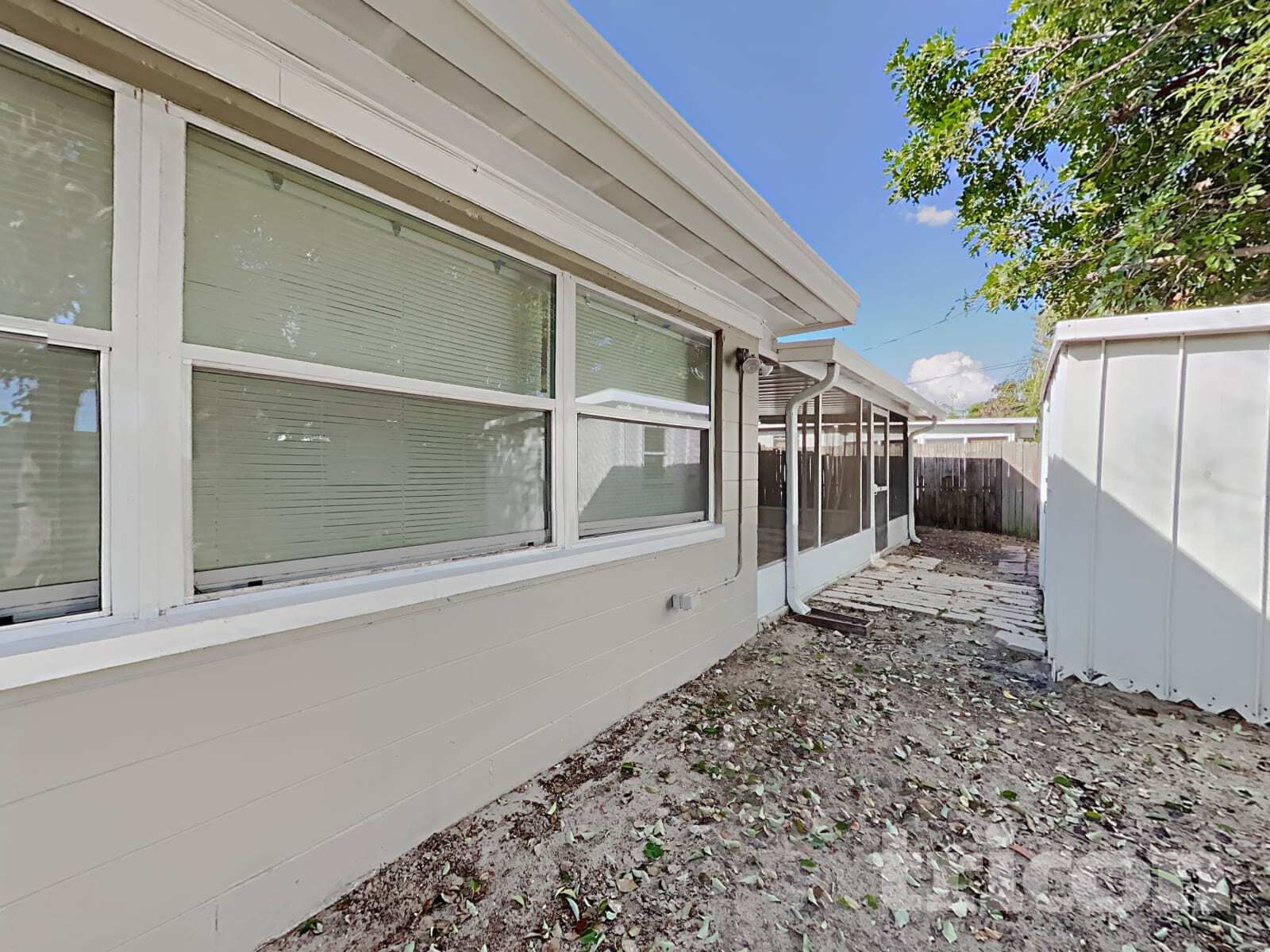 Building Photo - 11915 106th St