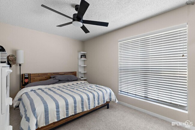 Building Photo - 2810 Fleming Rd