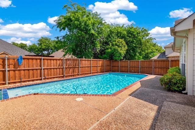 Building Photo - 3004 Teal Ln