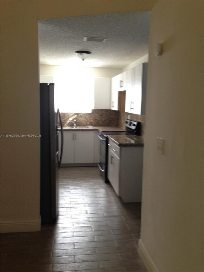 Building Photo - 11153 NW 37th St
