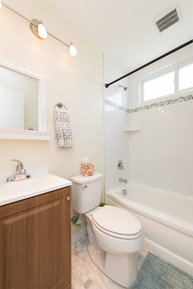 Building Photo - 4002 Spruell Dr