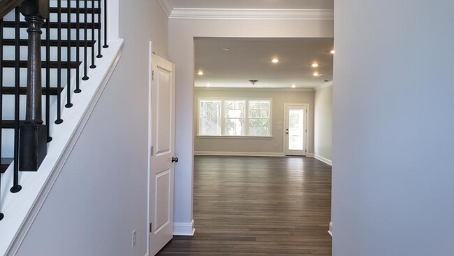 Building Photo - 152 Delta Grass Ln