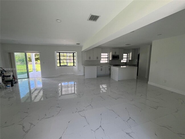 Building Photo - 11755 SW 37th St