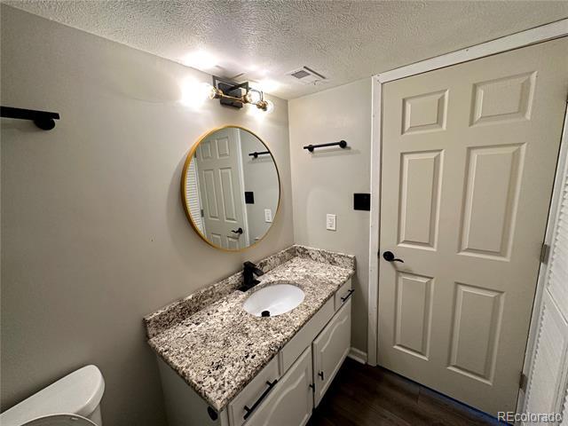 Building Photo - 2525 S Dayton Way