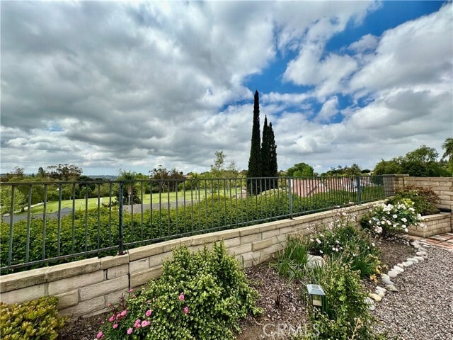 Building Photo - 27462 Vía Olmo