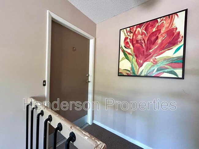 Building Photo - 2614-D Park Rd